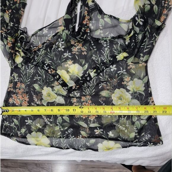 Forever 21 cold shoulder floral blouse - Picture 6 of 8